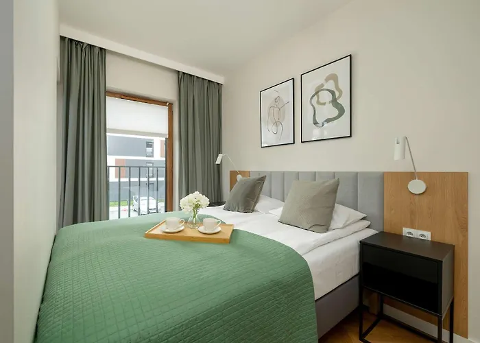 Exceptional For 2 People In By Renters דירה קטוביץ