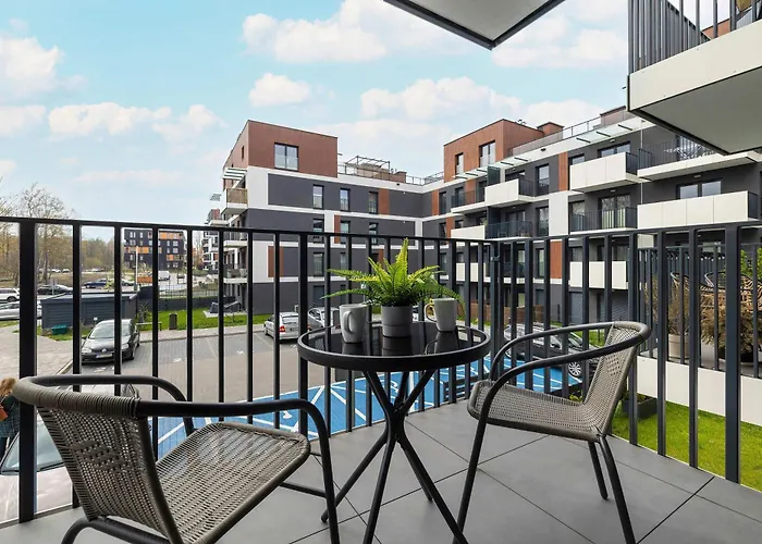 Exceptional For 2 People In By Renters *