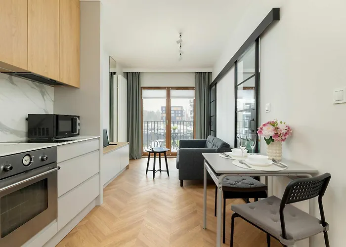 Exceptional For 2 People In By Renters דירה קטוביץ